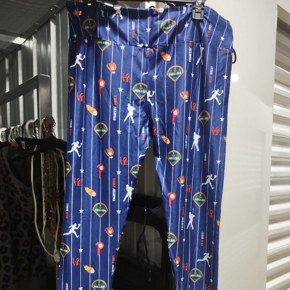 Blue leggings - PHILADELPHIA PHILLIES - from Apple Girl Boutique - size XL - NWT